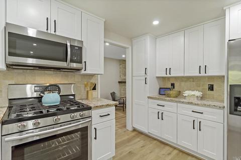 213 Parkview Ter, Vallejo, CA 94589 photo 21