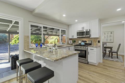 213 Parkview Ter, Vallejo, CA 94589 photo 18