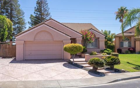 832 Derry Cir, Vacaville, CA 95688 photo 3