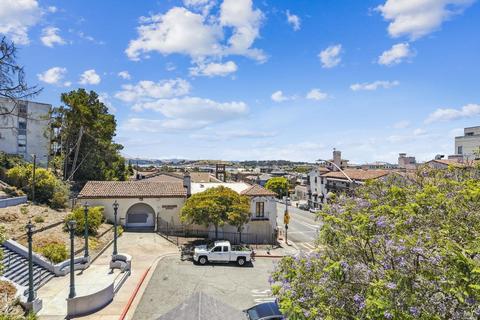 602 Capitol St, Vallejo, CA 94590 photo 3