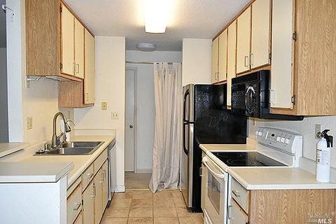 487 Lighthouse Dr, Vallejo, CA 94590 photo 10