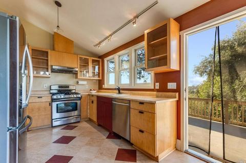Undisclosed, Vallejo, CA 94590 photo 11