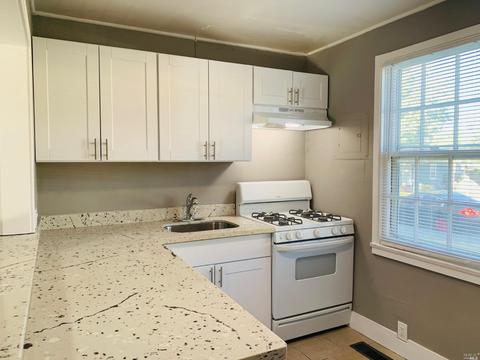 52 Baldwin St, Vallejo, CA 94590 photo 5