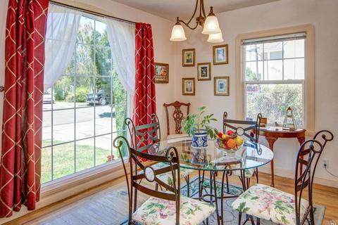 1405 Farrell St, Vallejo, CA 94590 photo 3