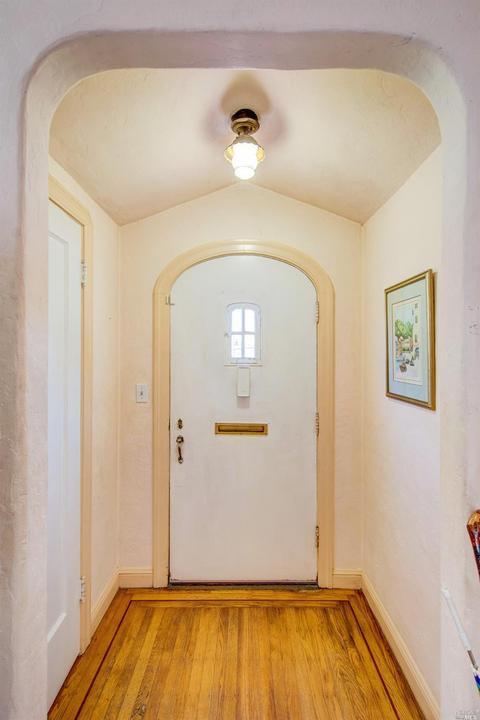 1405 Farrell St, Vallejo, CA 94590 photo 7