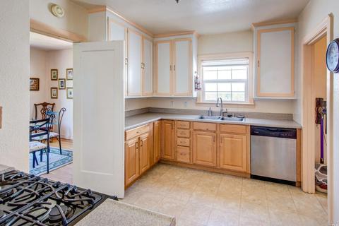 1405 Farrell St, Vallejo, CA 94590 photo 14