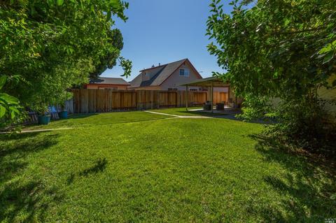 143 Fairview Dr, Vacaville, CA 95687 photo 18