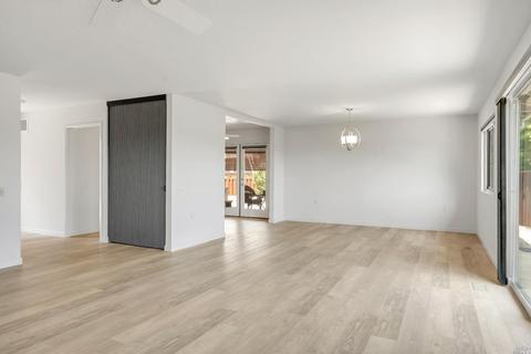 77 Temelec Cir, Sonoma, CA 95476 photo 5