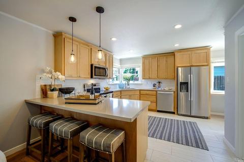 2014 E Haven Dr, Santa Rosa, CA 95404 photo 10