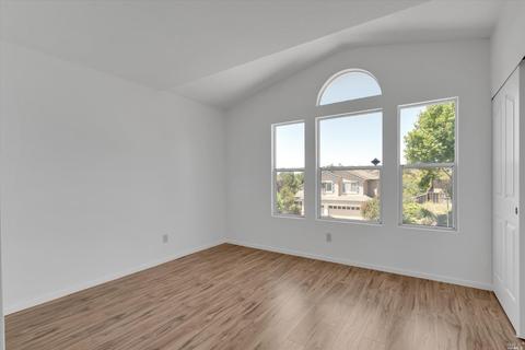 824 Sandhurst Dr, Vallejo, CA 94591 photo 28