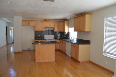 415 Larkin Dr, Benicia, CA 94510 photo 7