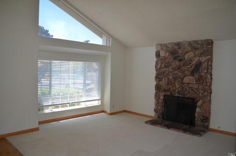 415 Larkin Dr, Benicia, CA 94510 photo 3