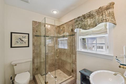 645 Washington St, Vallejo, CA 94590 photo 19
