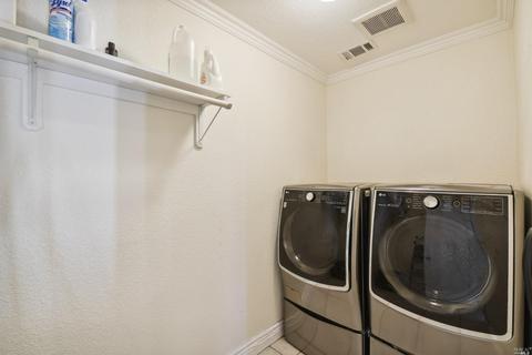 645 Washington St, Vallejo, CA 94590 photo 35