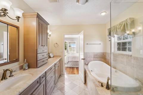 645 Washington St, Vallejo, CA 94590 photo 30