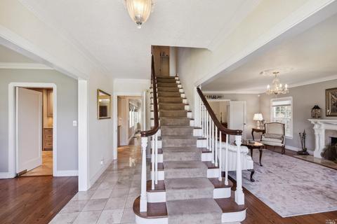 645 Washington St, Vallejo, CA 94590 photo 4