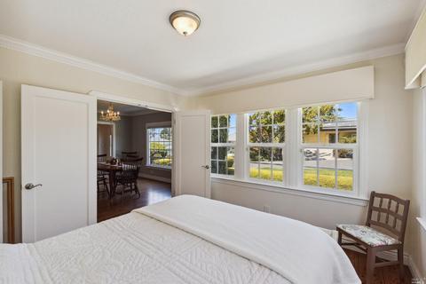 645 Washington St, Vallejo, CA 94590 photo 17