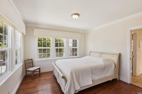 645 Washington St, Vallejo, CA 94590 photo 18