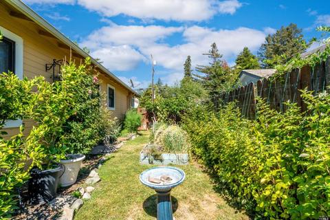 890 N Oak St, Ukiah, CA 95482 photo 17
