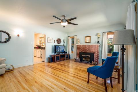890 N Oak St, Ukiah, CA 95482 photo 11