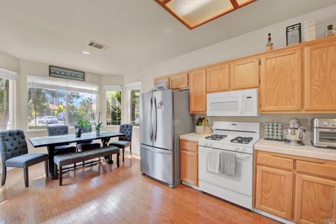 891 Kells Cir, Vacaville, CA 95688 photo 9