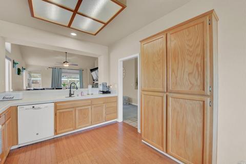 891 Kells Cir, Vacaville, CA 95688 photo 38