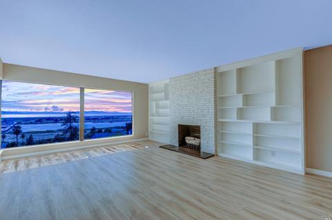 101 Harrier Ave, Vallejo, CA 94590 photo 1