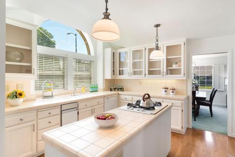 6107 Tyler Ct, Windsor, CA 95492 photo 12