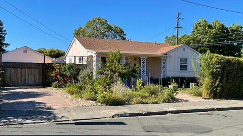 1069 Stevenson St, Santa Rosa, CA 95404 photo 2