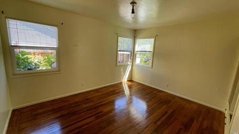 1069 Stevenson St, Santa Rosa, CA 95404 photo 7