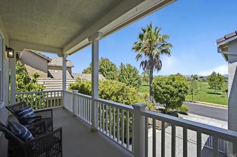 701 Burgundy Way, Windsor, CA 95492 photo 2