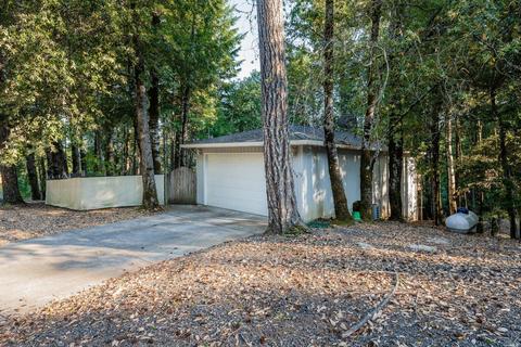 2409 Goose Rd, Willits, CA 95490 photo 1