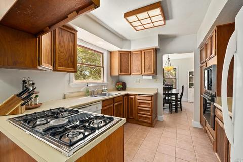 118 Fairmont Ave, Vallejo, CA 94590 photo 8