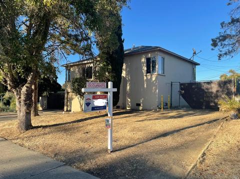 124 Laurel St, Vallejo, CA 94591 photo 2