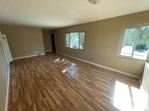 124 Laurel St, Vallejo, CA 94591 photo 4