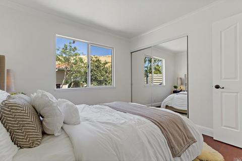 1078 Sandhurst Dr, Vallejo, CA 94591 photo 37