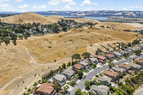 1078 Sandhurst Dr, Vallejo, CA 94591 photo 50