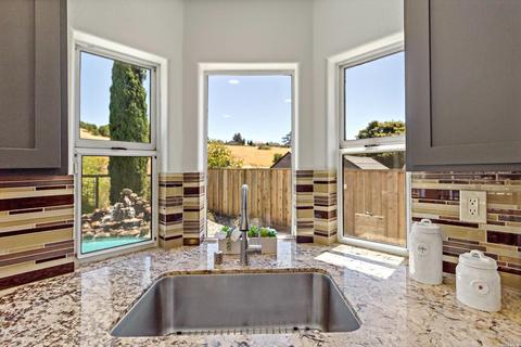 1078 Sandhurst Dr, Vallejo, CA 94591 photo 12