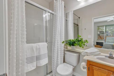 536 Edenderry Dr, Vacaville, CA 95688 photo 15