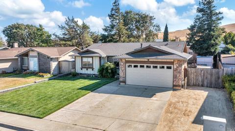 643 Oakbrook Dr, Fairfield, CA 94534 photo 4