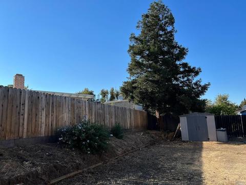 643 Oakbrook Dr, Fairfield, CA 94534 photo 35