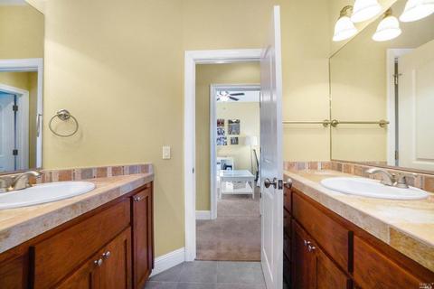 417 Knoll Dr, Fairfield, CA 94534 photo 51