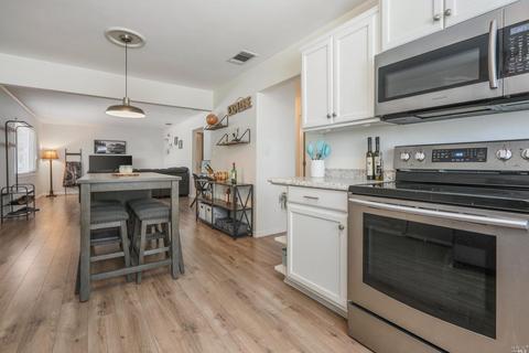 191 E Deodara St, Vacaville, CA 95688 photo 17