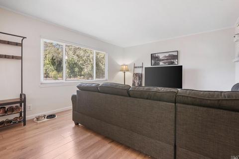 191 E Deodara St, Vacaville, CA 95688 photo 11