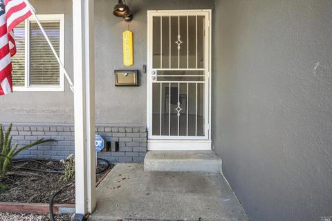 191 E Deodara St, Vacaville, CA 95688 photo 7