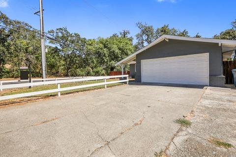 191 E Deodara St, Vacaville, CA 95688 photo 3