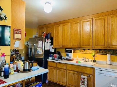 4 Hilton Ct, Vallejo, CA 94591 photo 2