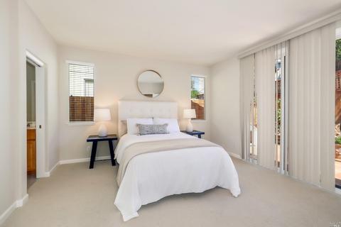 7110 17th Hole Dr, Windsor, CA 95492 photo 17
