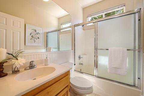 7110 17th Hole Dr, Windsor, CA 95492 photo 22