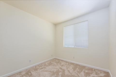 930 Summerbreeze Ct, Vacaville, CA 95687 photo 17